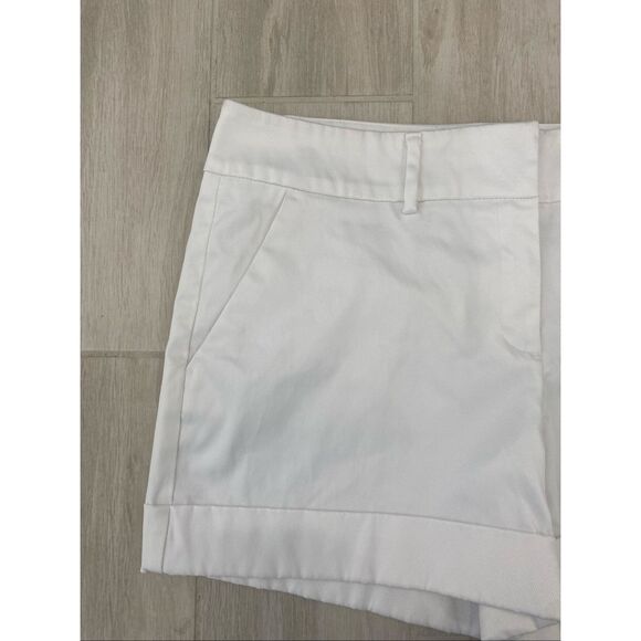 7th Avenue White Trouser Shorts Size 12 - Picture 2 of 6